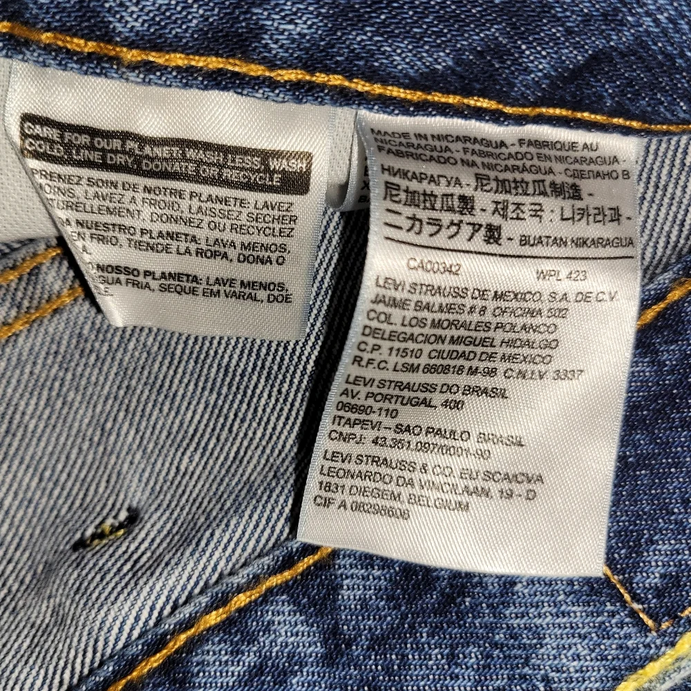 New! Levi's Denim Jeans Size 46 X 29